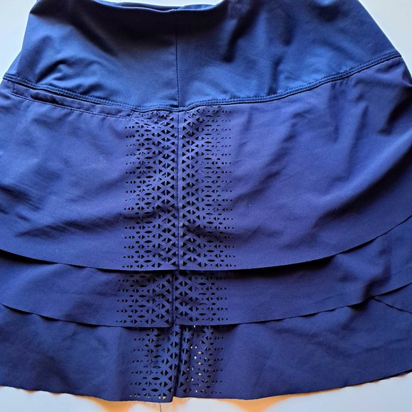 LUCKY IN LOVE SKORT Sz Small Side LACE POCKET CASUAL CHIC ACTIVEWEAR BALLETCORE - Picture 5 of 10